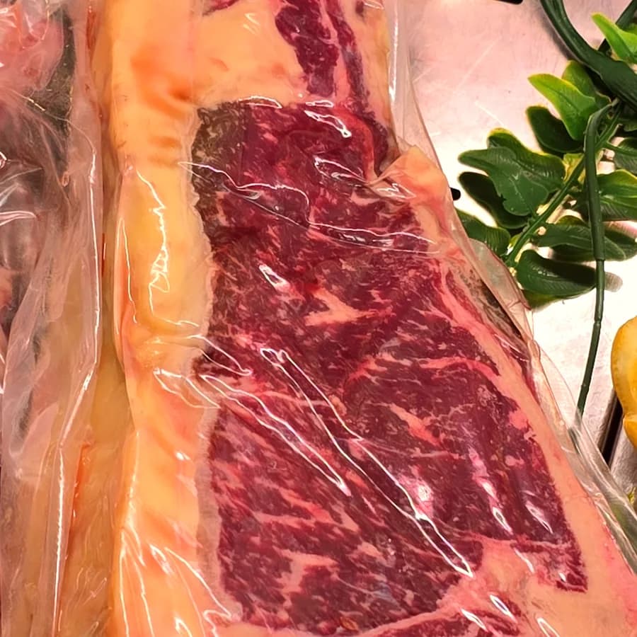Certified RETINTA VEAL STEAK from La Janda