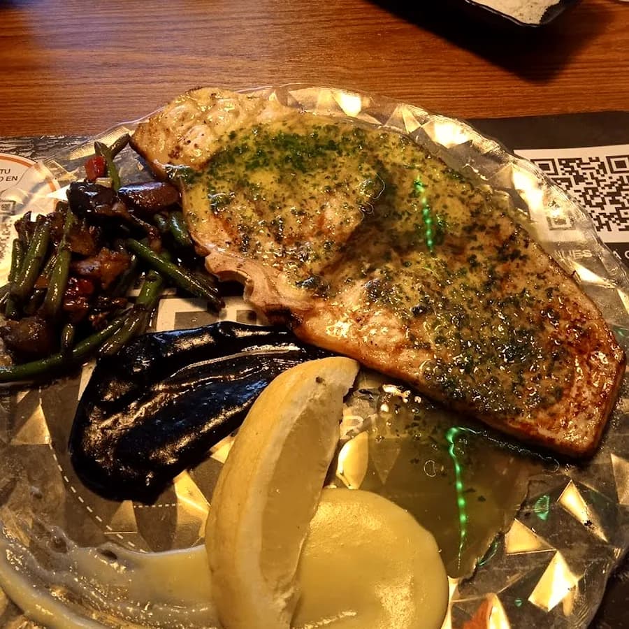 GRILLED LARGE SWORDFISH FILLET